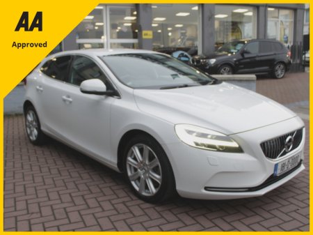 2018 Volvo V40 2.0D4 INSCRIPTION 5DR HATCHBACK AUTO HUGE SPEC  // 1 OWNER CAR // AS NEW CONDITION THROUGHOUT // BUY WITH CONFIDENCE AA AND SIMI APPROVED DEALER 2025 // FINANCE ARRANGED // €16,950