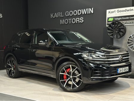 2024 Volkswagen Touareg 3.0 V6 TSIe  ELEGANCE 381PS €72,950