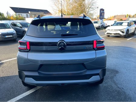 2026 Citroen C3 eMax BEV 320 44kWh 113HP €27,800