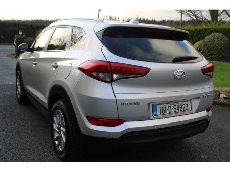 2016 Hyundai Tucson 1.7 CRDI PREMIUM BL/DR 2WD 5DR €15,995 thumbnail