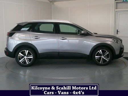 2019 Peugeot 3008 ACTIVE BLUEHDI S/S A €21,950 thumbnail