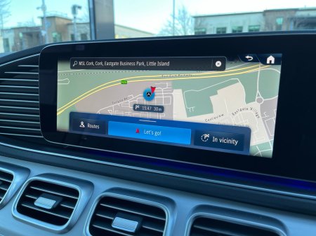 2026 Mercedes-Benz GLE Class 350DE 4MATIC AMG Line PHEV SUV €110,999 thumbnail