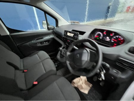 2020 Peugeot Partner 1.5 BLUE HDI 75 PANELL PANELLED 6.2 3 €9,900 thumbnail