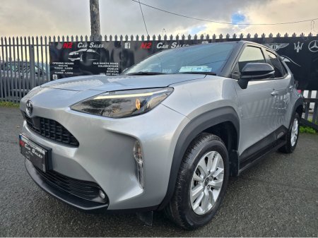 2023 Toyota Yaris Cross CR LUNA 4DR AUTO €25,950