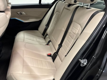 2021 BMW 3 Series 330e Sport Pro Auto PHEV €32,995 thumbnail