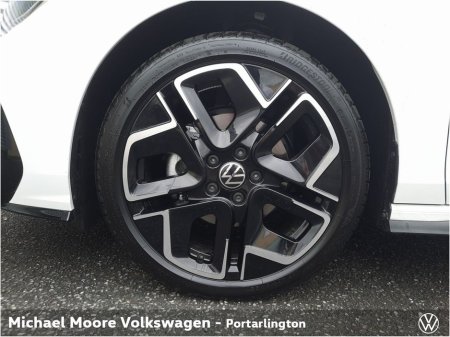 2026 Volkswagen Golf R-LINE 1.5TSI 150 M6F €43,960 thumbnail