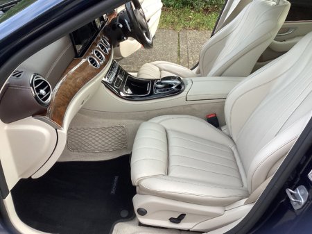 2017 Mercedes-Benz E Class E 220 d 220D Exclusive 4DR Auto €23,750 thumbnail