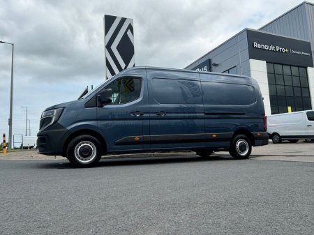 2025 Renault Master LM35 130hp Advance now available