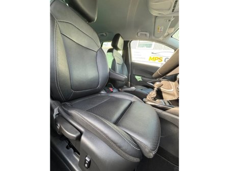 2022 Opel Crossland Elite 1.5 Turbo D 110PS 6 Speed €16,500 thumbnail