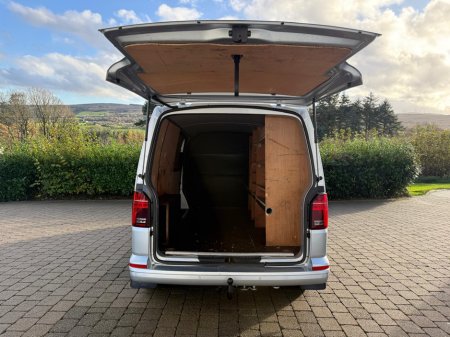 2021 Volkswagen Transporter Highline T6.1 4Motion DSG 204BHP €29,250 thumbnail