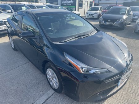 2022 Toyota Prius (Low Km's) HYBRID 1.8 AUTOMATIC 5DR MODEL  www.bolandscarcentre.ie €22,900