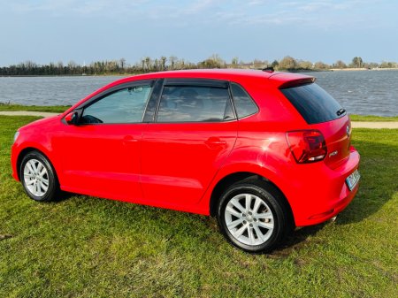 2017 Volkswagen Polo 1.2 Auto Top Spec Finance Available €13,950 thumbnail