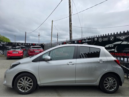 2017 Toyota Yaris 1.0 SOL 4DR €10,950