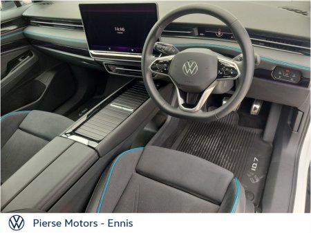 2024 Volkswagen ID.7 PRO 77kWh 286HP - MODEL INTRODUCTION + PAN ROOFSPEC €42,950