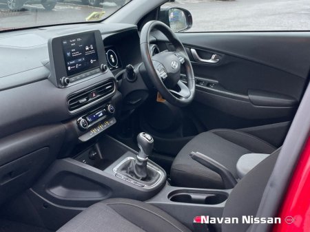 2022 Hyundai Kona 1.0 T-GDI Executive Two Tone Roof €25,950 thumbnail