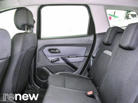 2020 Dacia Duster Blue dCi 115 Essential €13,400 thumbnail