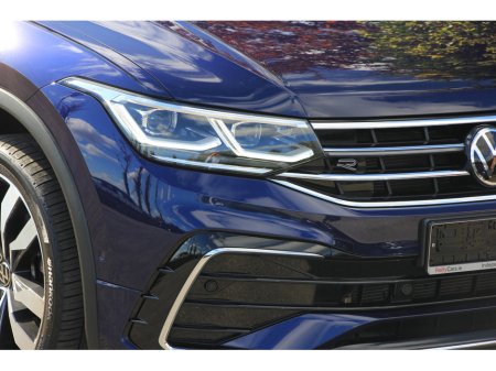 2023 Volkswagen Tiguan Allspace 2.0 TDI 150HP R-Line DSG €49,950 thumbnail