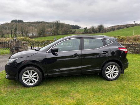 2016 Nissan Qashqai 1.5 SV MY16 E6 4DR €11,950 thumbnail