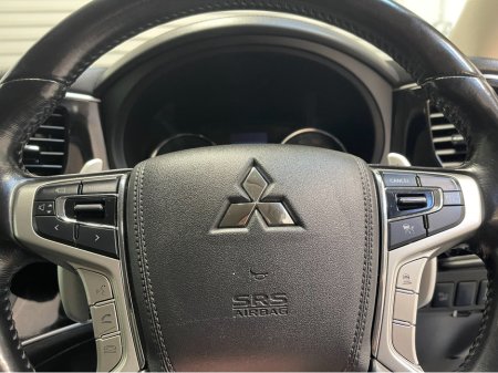 2016 Mitsubishi Outlander (Low Kms) HYBRID 2.0 PHEV AUTOMATIC 5DR MODEL  www.bolandscarcentre.ie €16,900 thumbnail