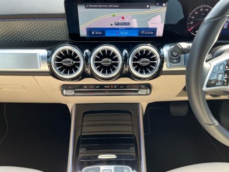 2025 Mercedes-Benz GLB 200d Progressive Line 7 Seater SUV *Saving €11,794 from New* €59,950 thumbnail