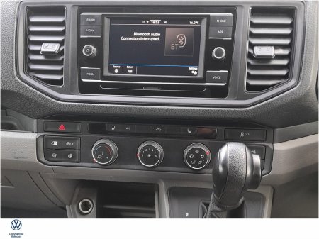 2022 Volkswagen Crafter VAN 35 2.0TDI 177BHP MEDIUM WHEEL BASE HIGHLINE AUTOMATIC 4-MOTION WITH TOWBAR & HEATED SEATS (VAT INVOICE) €32,516 thumbnail