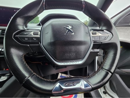 2018 Peugeot 5008 ( 182 REG ) GT LINE 7 SEATER  - DIGITAL DASH - CAMERA - ALLOYS -   CARPLAY ANDROID AUTO EU RADIO  PEARL WHITE €26,500 thumbnail