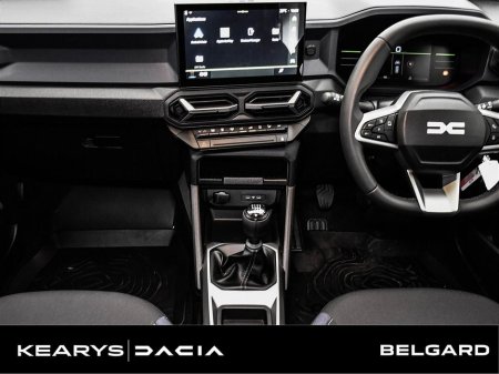 2025 Dacia Duster TCe 130 Expression €33,900 thumbnail