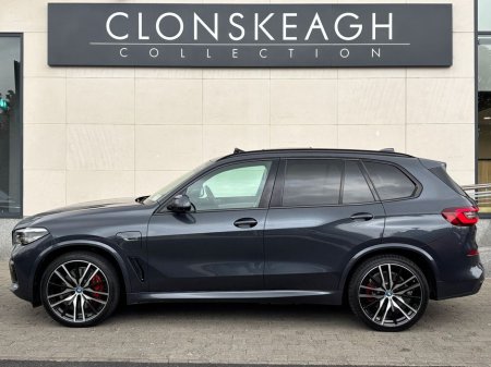2022 BMW X5 45E MSPORT PRO, TECH PACK, PAN ROOF, 22INCH ALLOYS €66,990