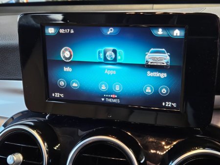 2021 Mercedes-Benz GLC Class GLC200d €38,950 thumbnail