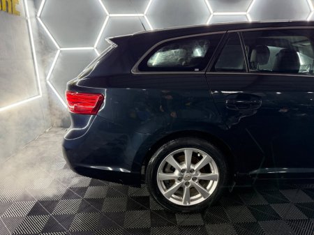 2013 Toyota Avensis 2.0 D-4D 125 BHP Terra €6,500 thumbnail