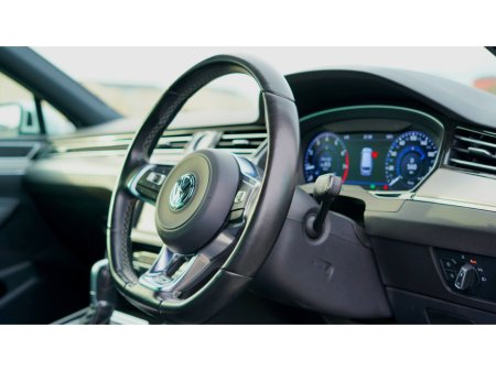 2016 Volkswagen Passat  €17,950 thumbnail