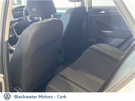 2025 Volkswagen T-Roc 2.0TDI 116BHP EDITION 75 €34,995 thumbnail