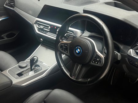 2022 BMW 3 Series 330E M SPORT €27,990 thumbnail