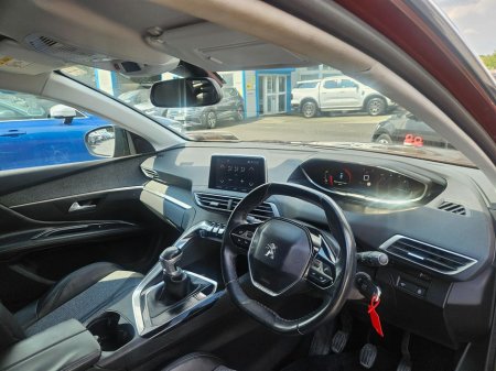 2018 Peugeot 3008 1.6 HDI Blue Allure S/S 120BHP 5DR €17,990