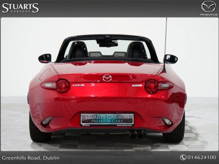 2017 Mazda MX-5 *SOLD DEPOSIT TAKEN*1.5P GT ROADSTER IN SOUL RED CRYSTAL WITH BLACK LEATHER. HEATED SEATS, 17” SMOKED ALLOYS, KEYLESS ENTRY, LANE DEPARTURE WARNING, B thumbnail