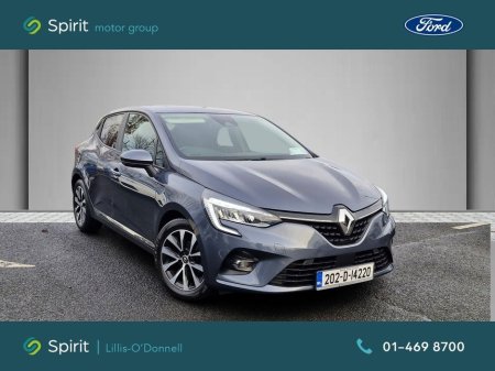 2020 Renault Clio Iconic €14,950