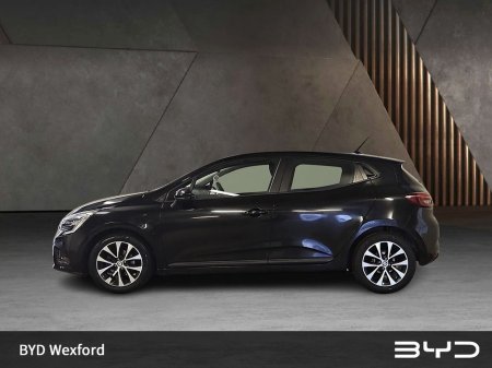 2023 Renault Clio TCe 90 DFull Evolution €16,975