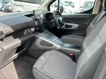 2026 Opel Combo Life Auto Wheelchair Accessible. 130bhp €35,700