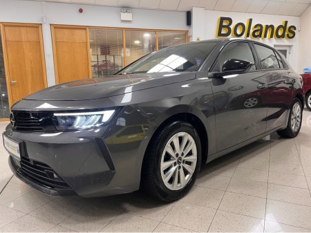 2024 Opel Astra AUTOMATIC DIESEL Best Value As New  **Finance Arranged/High Spec/Automatic www.bolands.ie Est.1955 €25,950 thumbnail