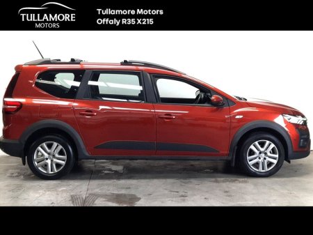 2022 Dacia Jogger TCe 110 Comfort €18,900 thumbnail