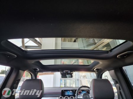 2024 Mercedes-Benz EQB * 7 SEATER * AMG PREMIUM * SUNROOF * STUNNING EV SUV * TRINITY VOLKSWAGEN * €45,950 thumbnail