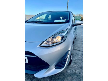 2019 Toyota Aqua Hybrid €12,299 thumbnail