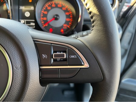 2025 Suzuki Jimny LITTLE G SIERRA 4 SEAT AUTOMATIC 1.5 PETROL //DELIVERY MILES//BRAND NEW//HIGH SPEC// €39,950 thumbnail