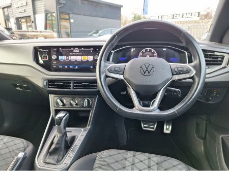 2022 Volkswagen Taigo R-LINE 1.0 TSI 110HP *Top Spec/Heated Seats/Automatic/Reverse Camera* thumbnail