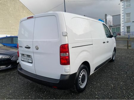 2020 Opel Vivaro 2700 Edition  L1H1 120 €11,495 thumbnail