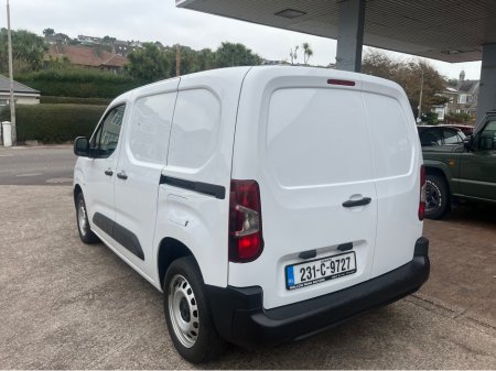 2023 Peugeot Partner ACTIVE PLUS 1.5 BLUE H €18,500