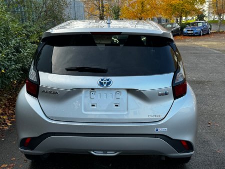 2022 Toyota Aqua  €14,495