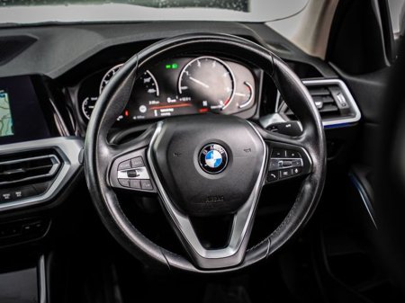 2020 BMW 3 Series 320D SE €23,950 thumbnail