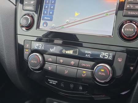 2015 Nissan Qashqai 1.2 PET SVE + GLASS ROYALE ROOF E6 4DR €14,950 thumbnail