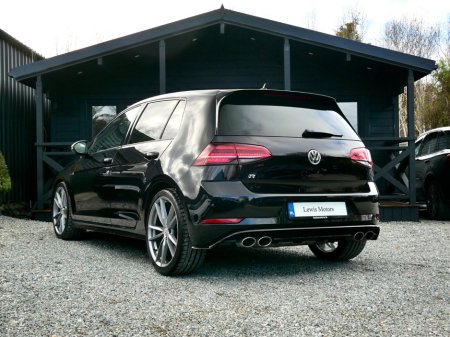2019 Volkswagen Golf 2.0 TSI 5DR 300HP DSG 4M R €34,950 thumbnail